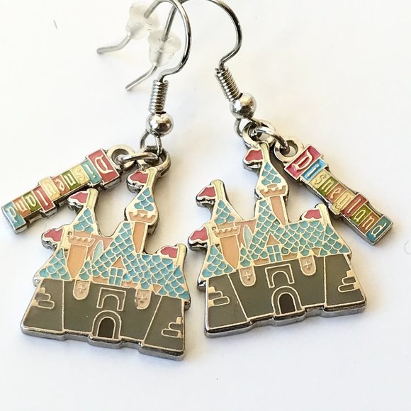 Vintage Disney Cinderella Castle Charm Earrings Disneyland Sleeping Beauty - Picture 3 of 10